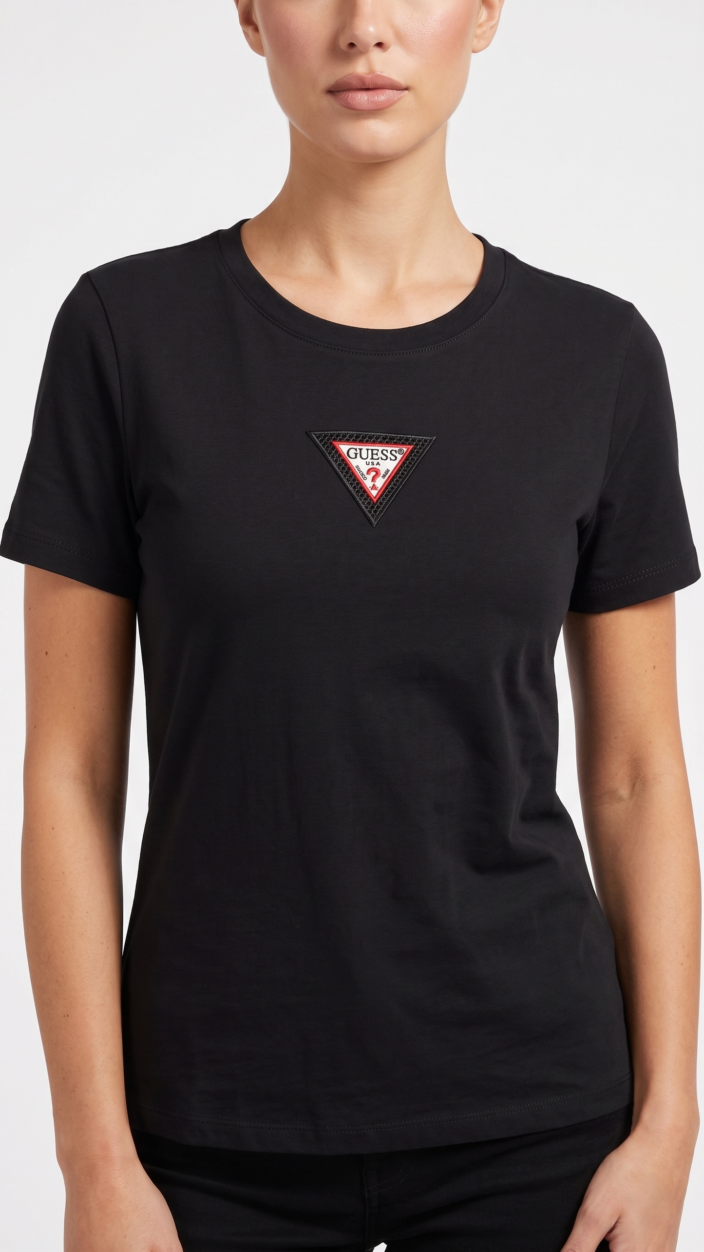 GUESS T-SHIRT V-4005 BLACK / Small