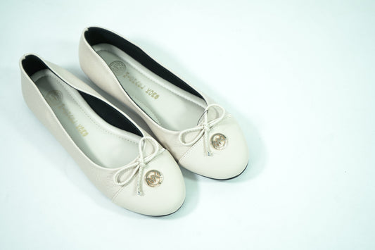 Michael Kors Ballet Flat Women Beige / 36