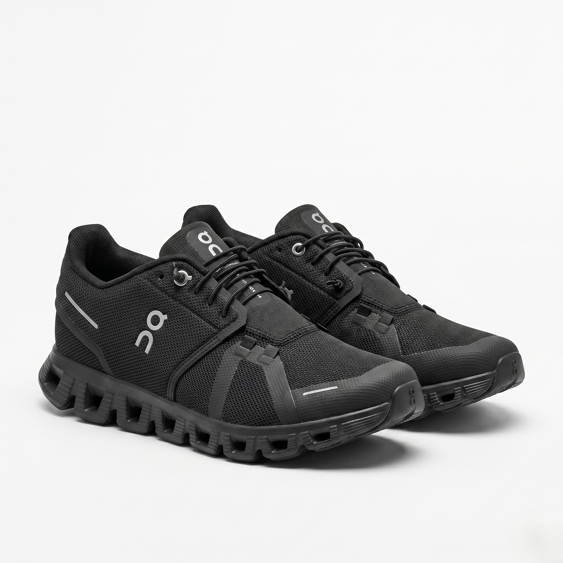 ON CLOUD RUNNING 39 full black / 39