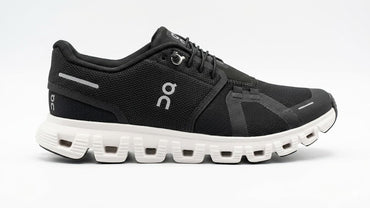 ON CLOUD RUNNING 37 black&white / 37