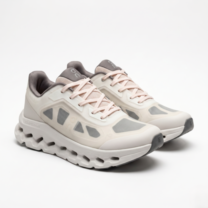 ON CLOUD RUNNING 38 beige / 38