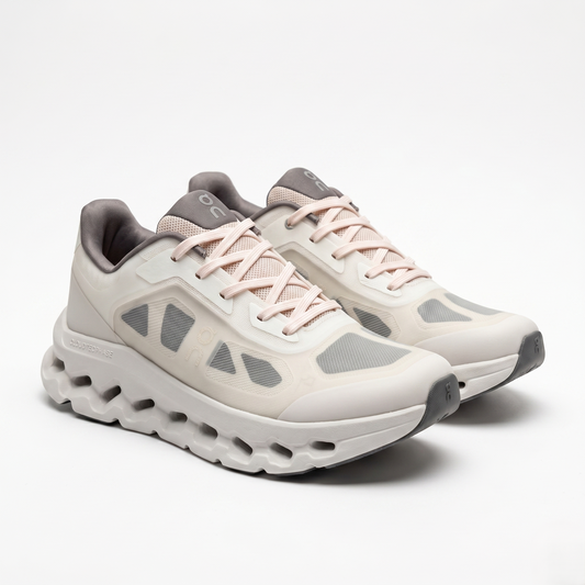 ON CLOUD RUNNING 38 beige / 38