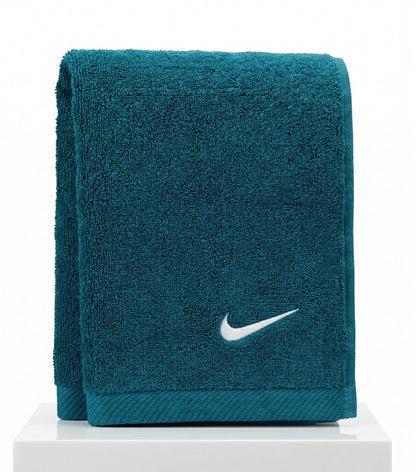 NIKE JACQUARD TOWEL PETROLEUM / NIKE