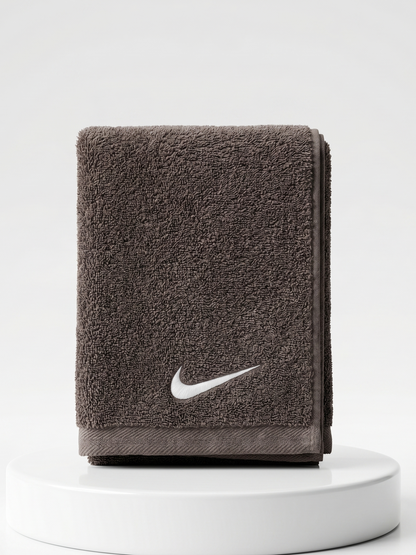 NIKE JACQUARD TOWEL BROWN / NIKE
